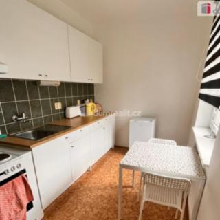 Pronájem bytu 2+1 47 m² Kozmice