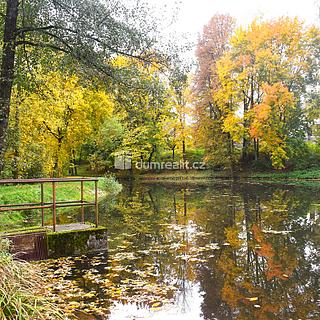 Prodej stavební parcely 1535 m² Benešov