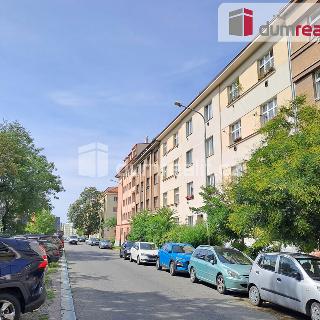 Pronájem bytu 2+kk 52 m² Praha, Jeseniova