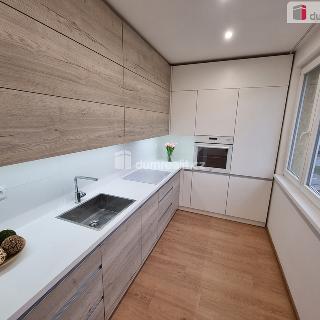 Pronájem bytu 2+1 55 m² Kralupy nad Vltavou, Štefánikova