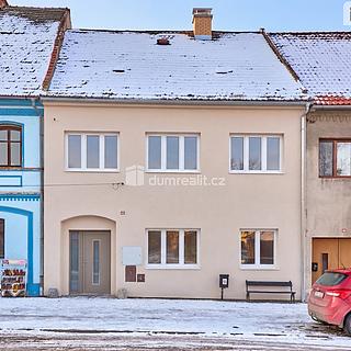 Prodej rodinného domu 200 m&sup2; Kravaře