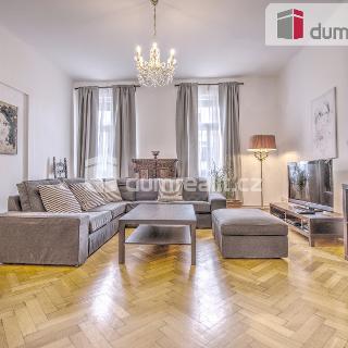 Pronájem bytu 4+1 130 m² Praha, Biskupská