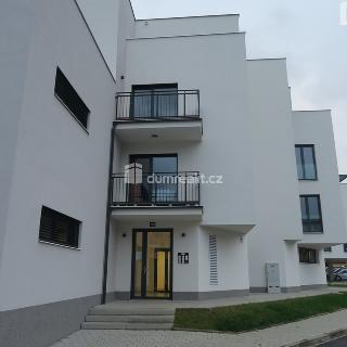 Pronájem bytu 1+kk a garsoniéry 41 m² Zlín, Smetanova