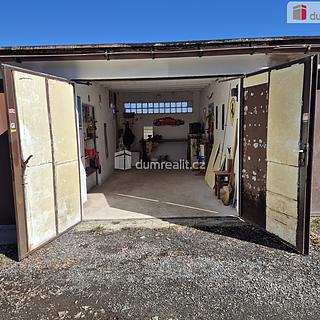 Prodej garáže 18 m&sup2; Kaplice