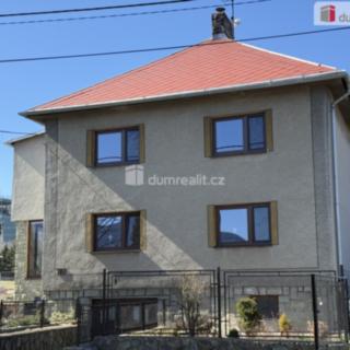 Prodej rodinného domu 220 m² Trojanovice