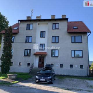 Prodej bytu 3+1 84 m² Všeradice