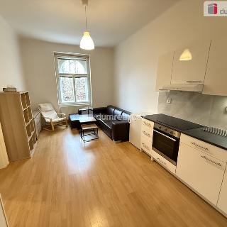 Pronájem bytu 2+kk 40 m² Praha, Na Skalce