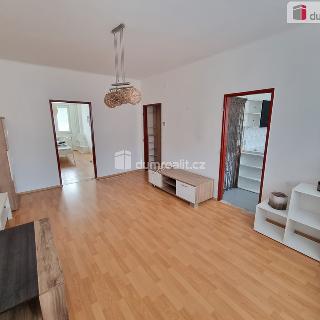 Pronájem bytu 2+1 54 m² Kralupy nad Vltavou, Masarykova