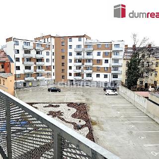 Pronájem bytu 1+kk, garsoniery 46 m² Plzeň