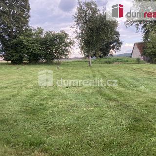 Prodej stavební parcely 1 521 m² Slověnice, Slověnice