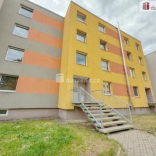 Prodej bytu 3+1 65 m² Chlumec, Jarní