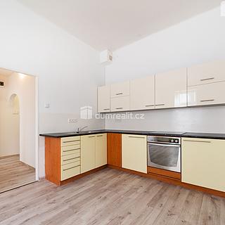 Pronájem bytu 2+kk 42 m&sup2; České Budějovice