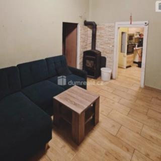 Prodej bytu 2+1 53 m² Karlovy Vary Drahovice, Prašná