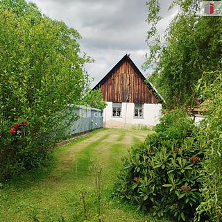 Prodej rodinného domu 100 m&sup2; Bernartice