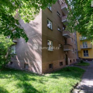 Prodej bytu 1+1 46 m² Kladno, Helsinská