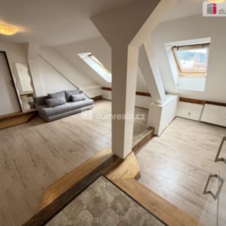 Pronájem bytu 2+kk 60 m² Praha Smíchov, Jindřicha Plachty