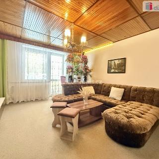 Prodej bytu 3+1 78 m² Bílá Třemešná, Bílá Třemešná