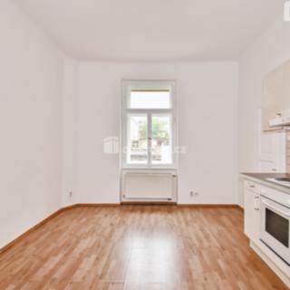 Prodej bytu 2+kk 47 m² Praha Libeň, Braunerova