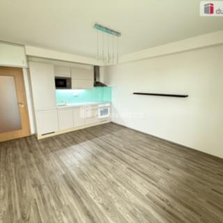 Pronájem bytu 3+kk 70 m² Praha Libeň, Březenská