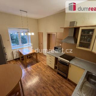 Pronájem bytu 3+1 93 m² Opava, Olomoucká