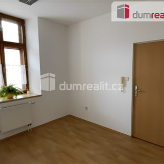 Pronájem kanceláře 23 m² Vítkov, náměstí Jana Zajíce