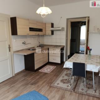 Pronájem bytu 1+1 55 m² Praha Braník, Bezová