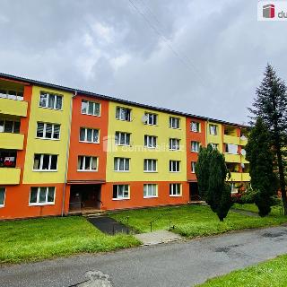 Prodej bytu 3+1 64 m² Bukovany, Bukovany