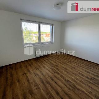 Pronájem bytu 2+kk 50 m² Slavičín, Osvobození