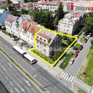 Prodej činžovního domu 118 m² Praha, Služská