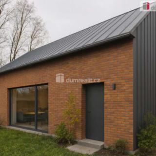 Prodej výrobního objektu 1600 m² Mšeno