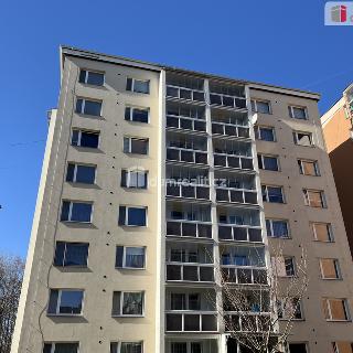 Prodej bytu 3+1 74 m² Rožnov pod Radhoštěm, Valašská