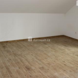 Pronájem obchodu 20 m² Hustopeče, Bratislavská