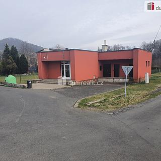 Prodej výrobního objektu 1230 m² Markvartice