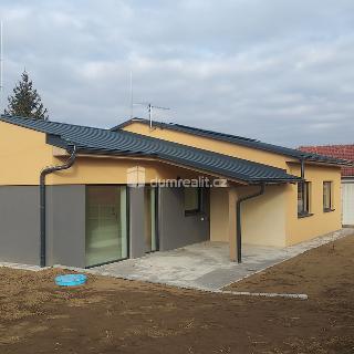 Prodej rodinného domu 250 m² Tečovice, Tečovice