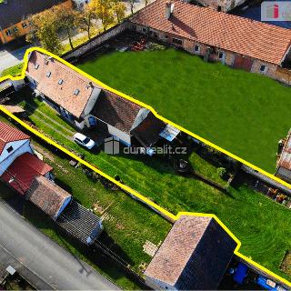 Prodej rodinného domu 290 m² Lišany, Pražská