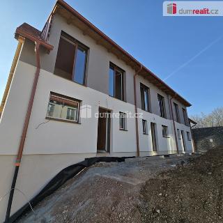 Prodej rodinného domu 106 m² Mořina, Mořina