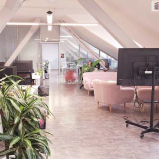 Pronájem kanceláře 120 m² Praha