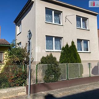 Prodej rodinného domu 146 m&sup2; Vodňany