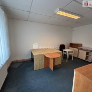 Pronájem obchodu 18 m² Luhačovice, Branka