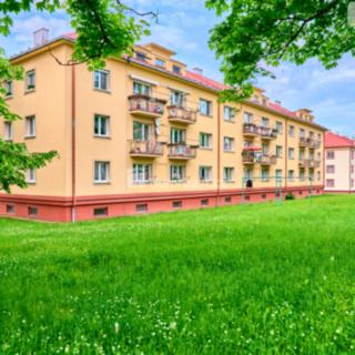 Prodej bytu 3+kk 70 m² Ostrov, Lidická