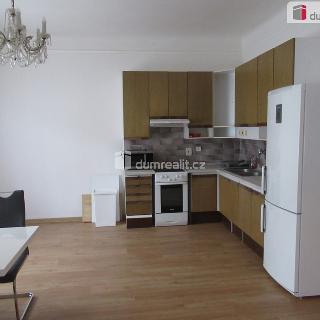 Pronájem bytu 2+1 58 m² Praha, Hošťálkova