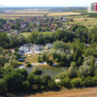 Prodej stavební parcely 1 070 m² Tuhaň, 