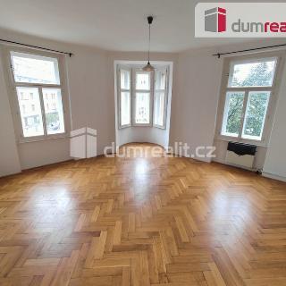 Pronájem bytu 2+1 91 m² Praha, Dejvická