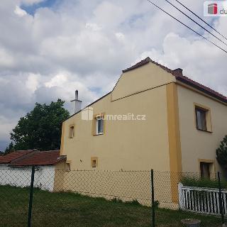 Prodej rodinného domu 150 m² Jizbice