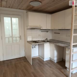 Pronájem bytu 1+kk a garsoniéry 22 m² Praha, Na spojce