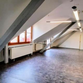 Pronájem kanceláře 120 m² Praha
