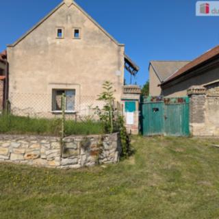 Prodej stavební parcely 684 m² Peruc