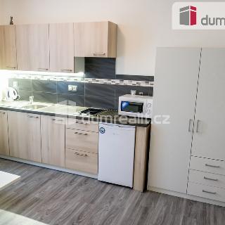 Pronájem bytu 2+kk 30 m² Luhačovice, Zatloukalova