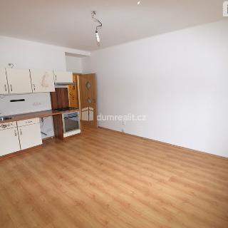 Prodej bytu 1+kk a garsoniéry 28 m² Praha, Kolbenova