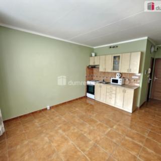 Pronájem bytu 1+kk a garsoniéry 21 m² Jáchymov, třída Dukelských hrdinů